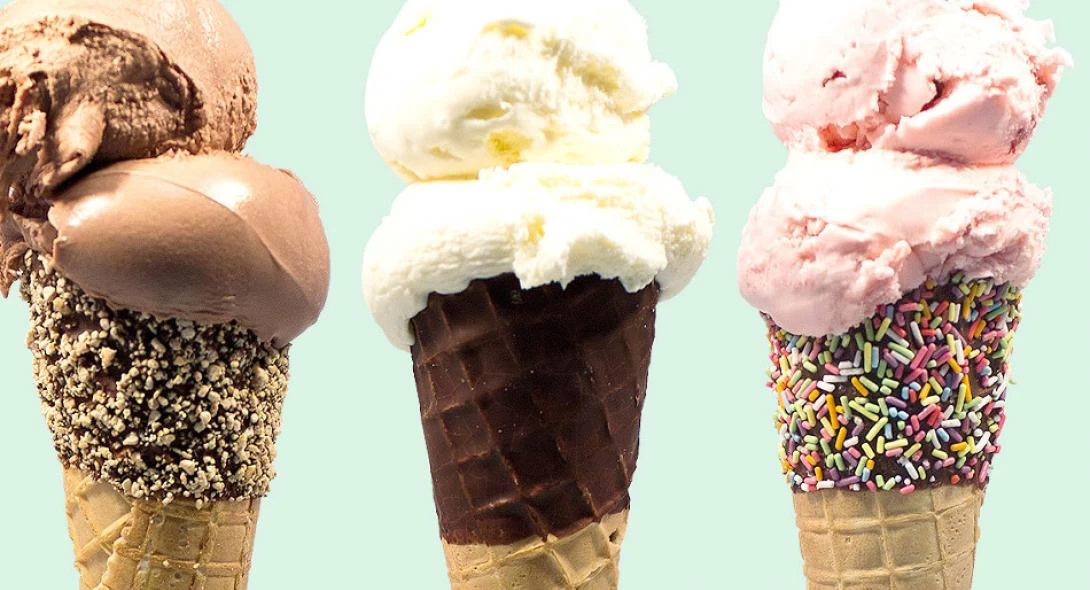 Παγωτό: Πόσες θερμίδες έχει η μία μπάλα από το «έδεσμα του καλοκαιριού»;